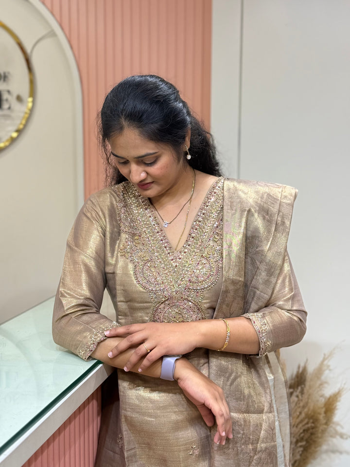 Kanjivaram Tissue Collection | Handwork Yoke | Full-Length Dupatta | R228