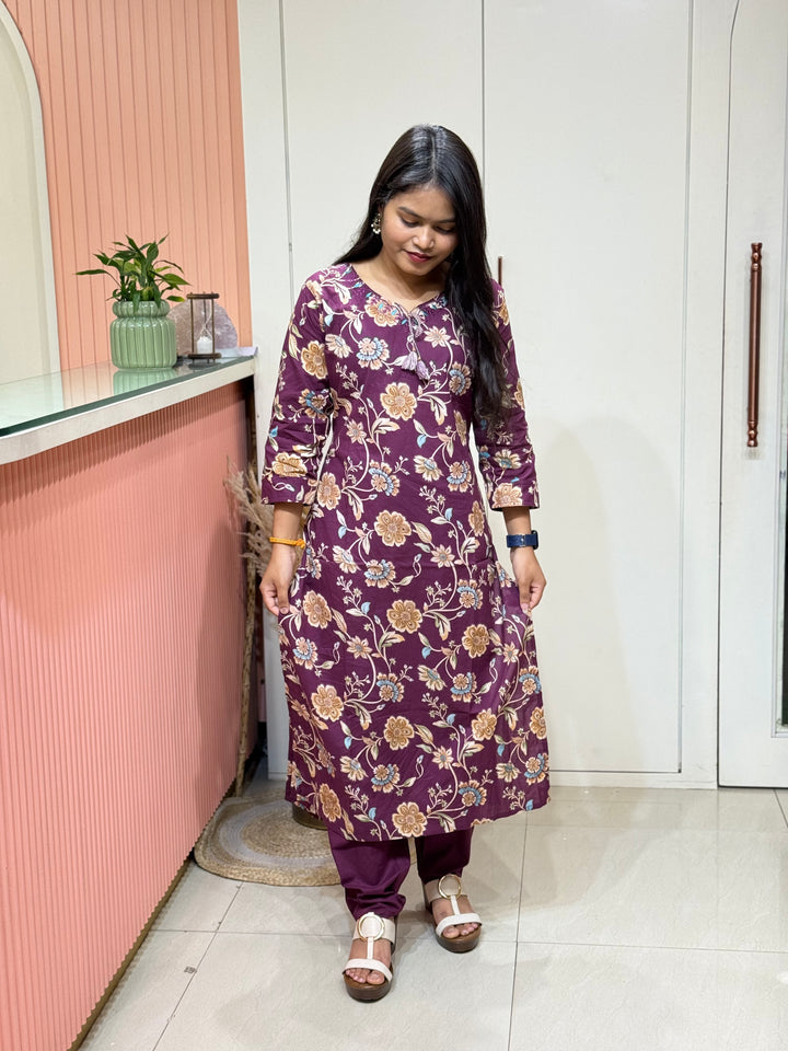 Cotton 2 piece collection with floral work | R137