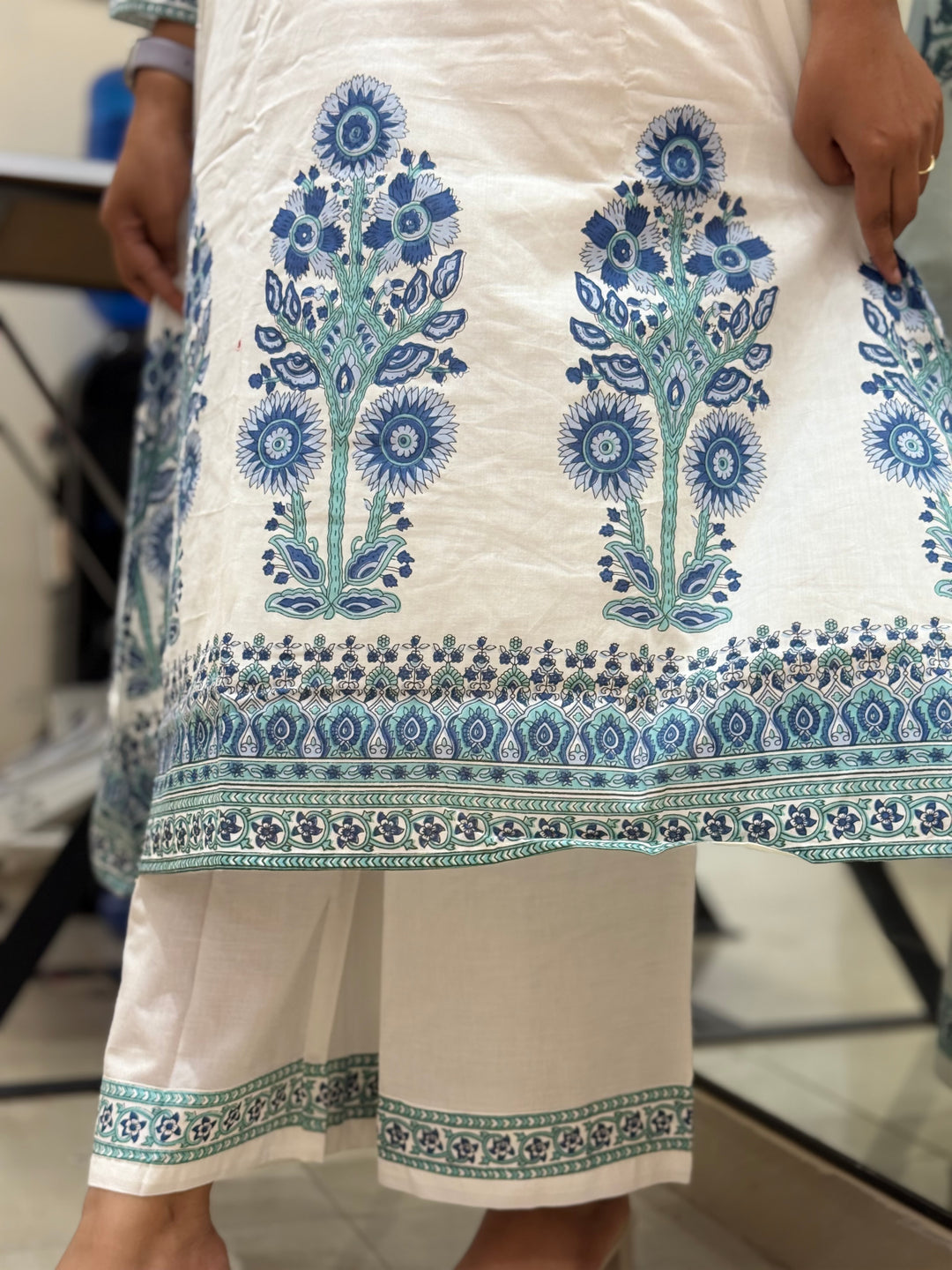 Premium Floral Print A-Line Cotton Set In White | R188