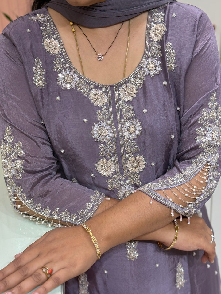 Chinon Heavy Handwork Collection| R231