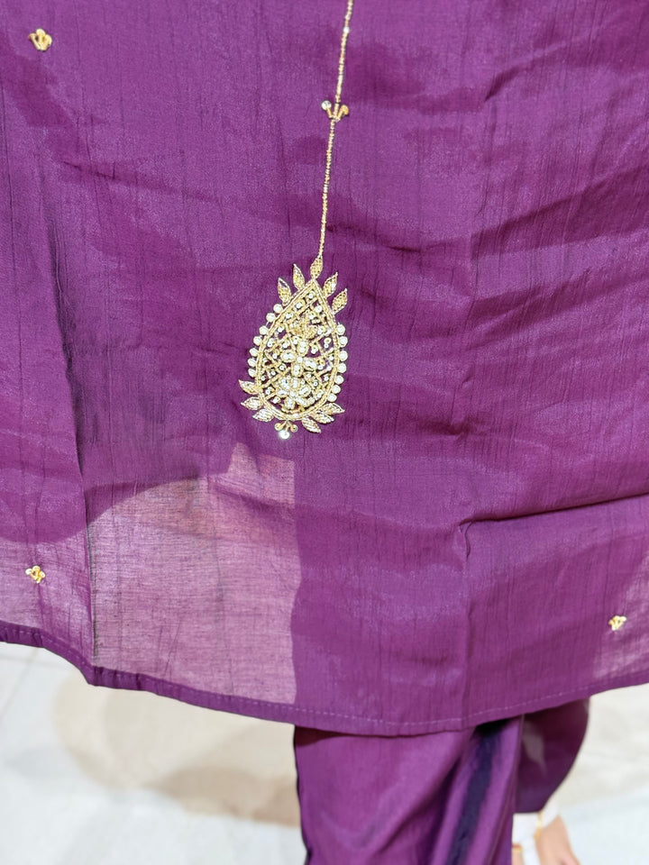 Coral Mul Chanderi with Cut Dana Work | R206