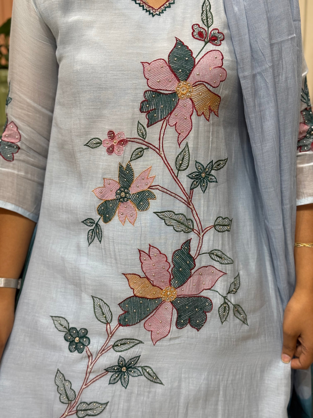 Pure Banarasi Mul Chanderi 3 Pcs Kurti set and Hand Embroidery work| R218