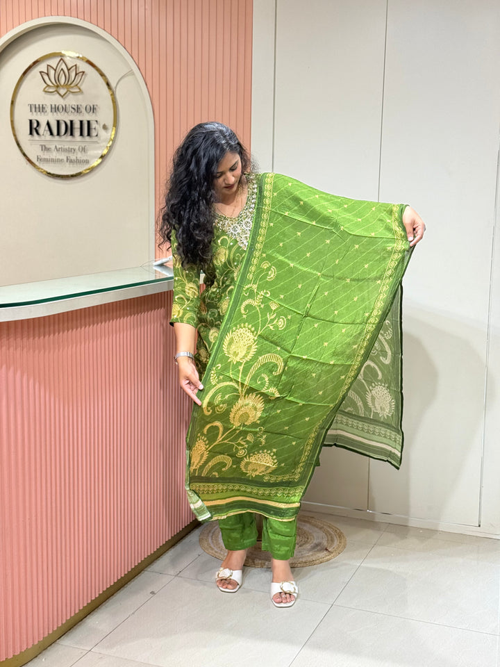 Pure Chinon Collection with Handwork(Cotton Lining )| R217
