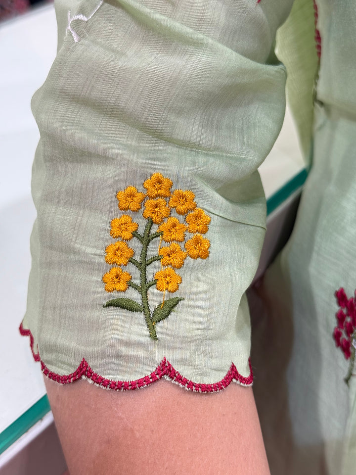 Mul Chanderi Embroidery Collection – Elegant Flare Pattern | R179