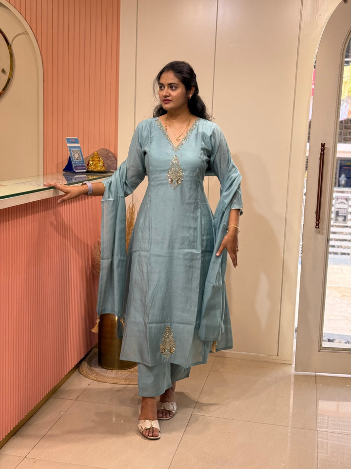 Mul Chanderi Silk 3 Pc Kurta Set | Party Wear| R138