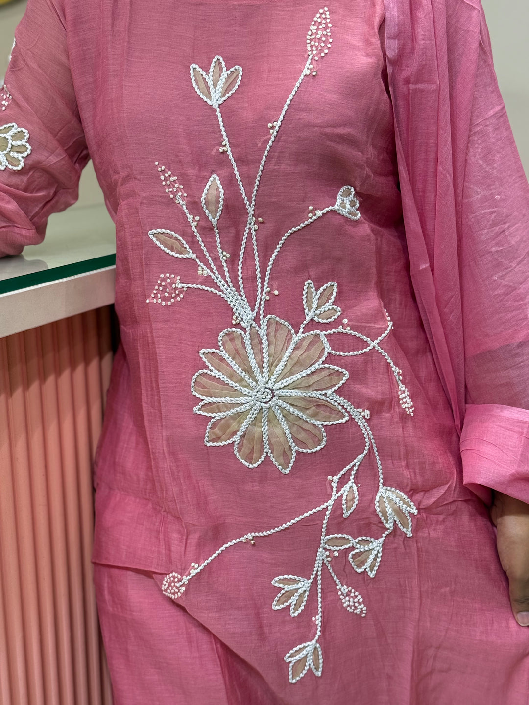 Pure Banarasi Mul Chanderi 3 Pcs Kurti set and Hand Embroidery work| R218