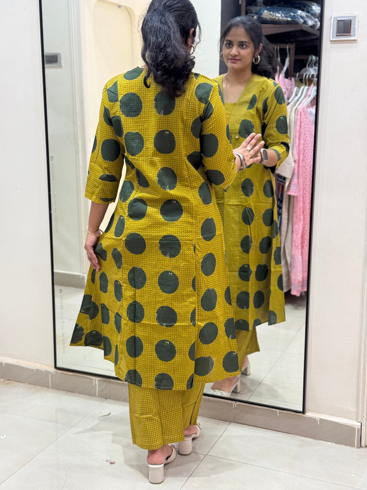 60-60 Cotton 2 Pc Kurta Set – Printed Collection | R137