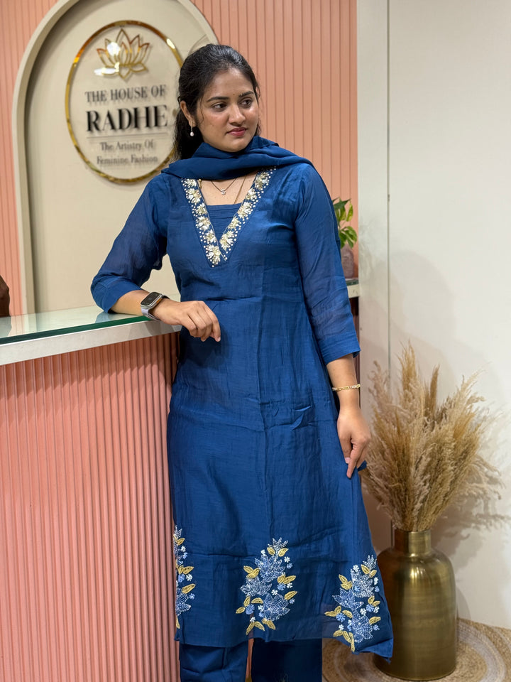 Pure Banarasi Mul Chanderi 3 Pcs Kurti set and Hand Embroidery work| R218