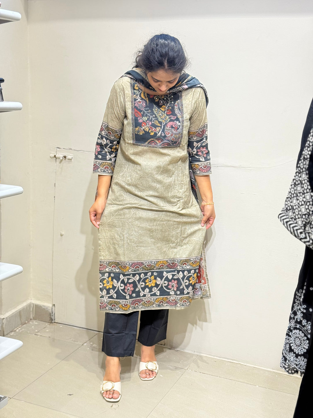 60-60 Cotton Printed 3 Pc Kurta Sets – Premium Soft Collection | R163