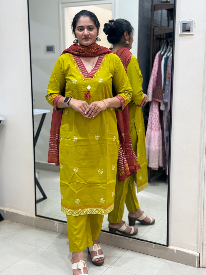 Cotton 3 Pcs Set Collection – RADHE80