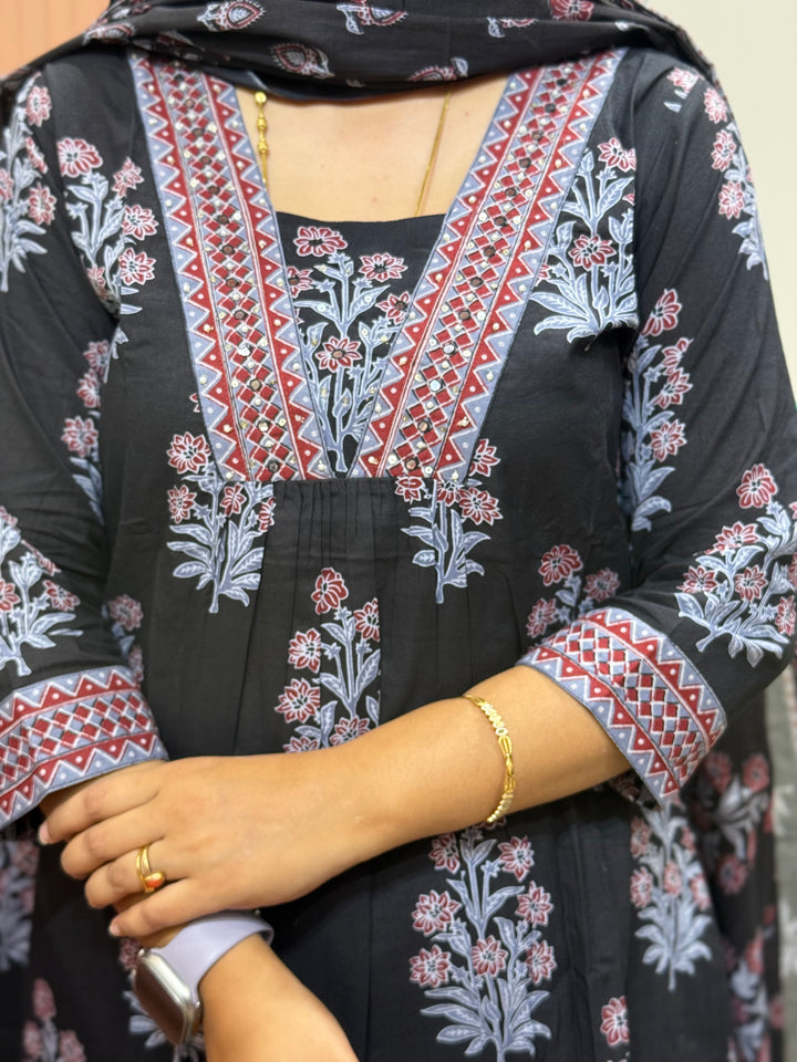 Pure 60-60 Cotton 3 Pc Kurta Set  | R108
