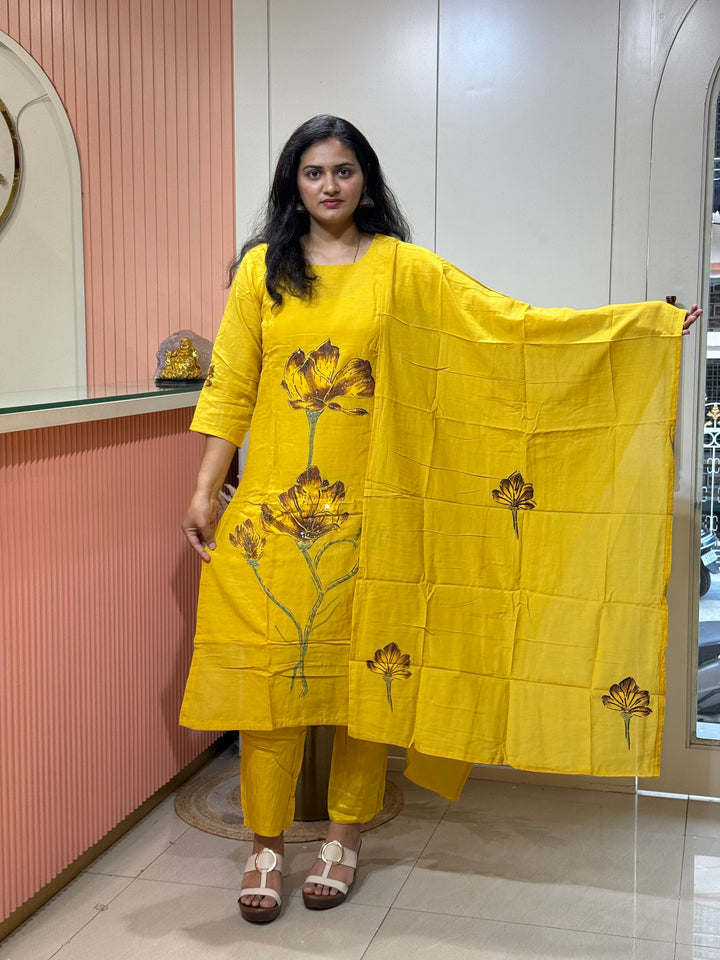 Brush Paint Mul Chanderi Collection With Cutdana Work | R209