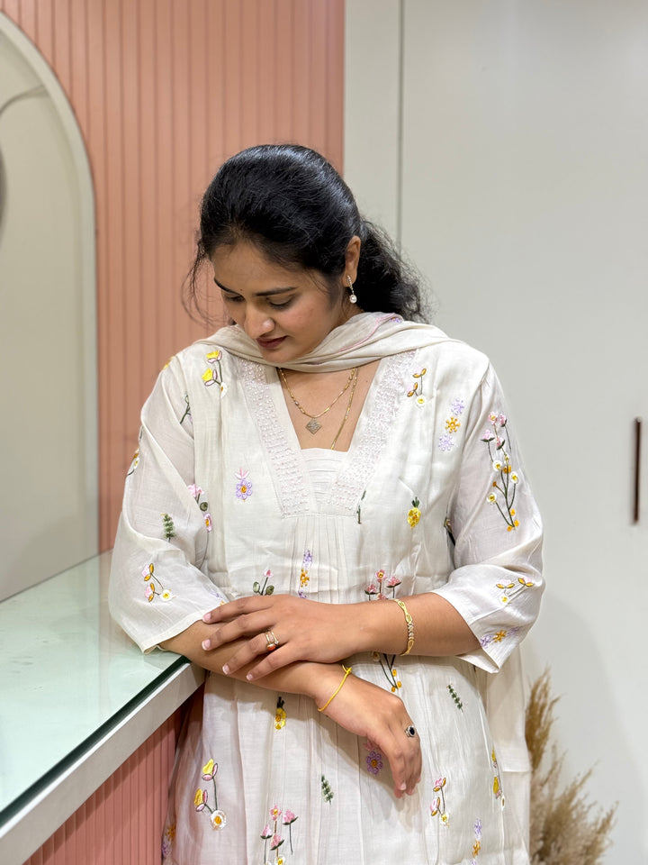Mul Chanderi with Beautiful Embroidery work(Cotton Lining )| R179