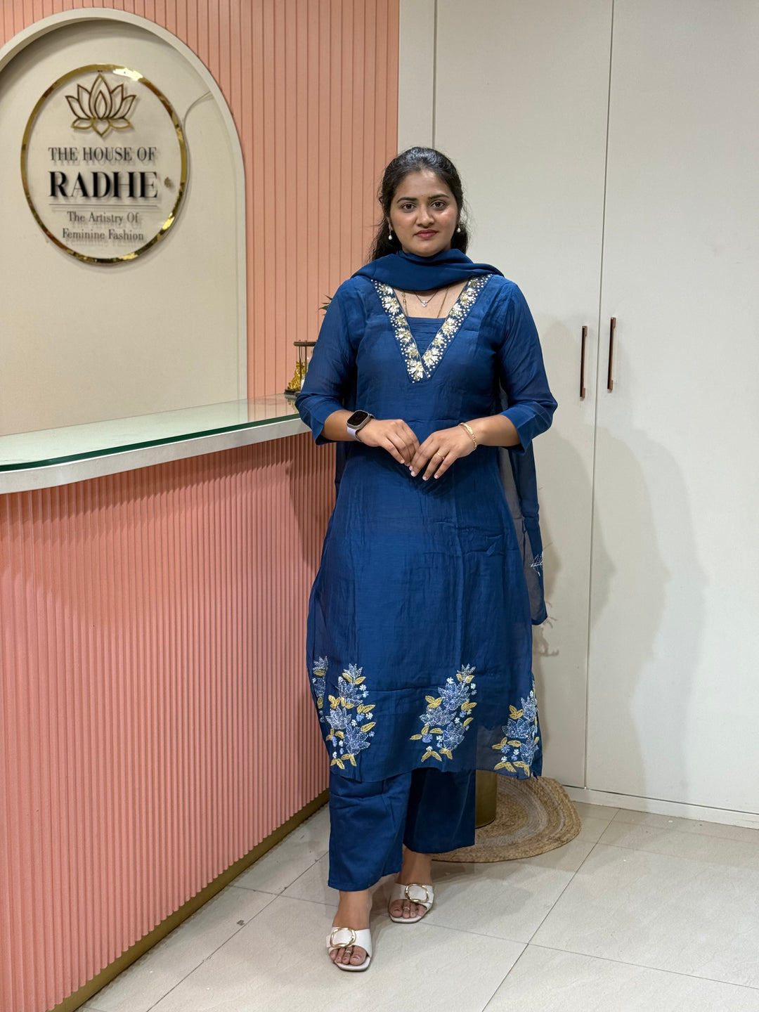 Pure Banarasi Mul Chanderi 3 Pcs Kurti set and Hand Embroidery work| R218