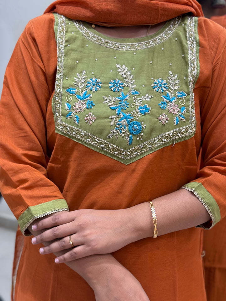 Mul Chanderi Kurta Set – Elegant Collection | R106
