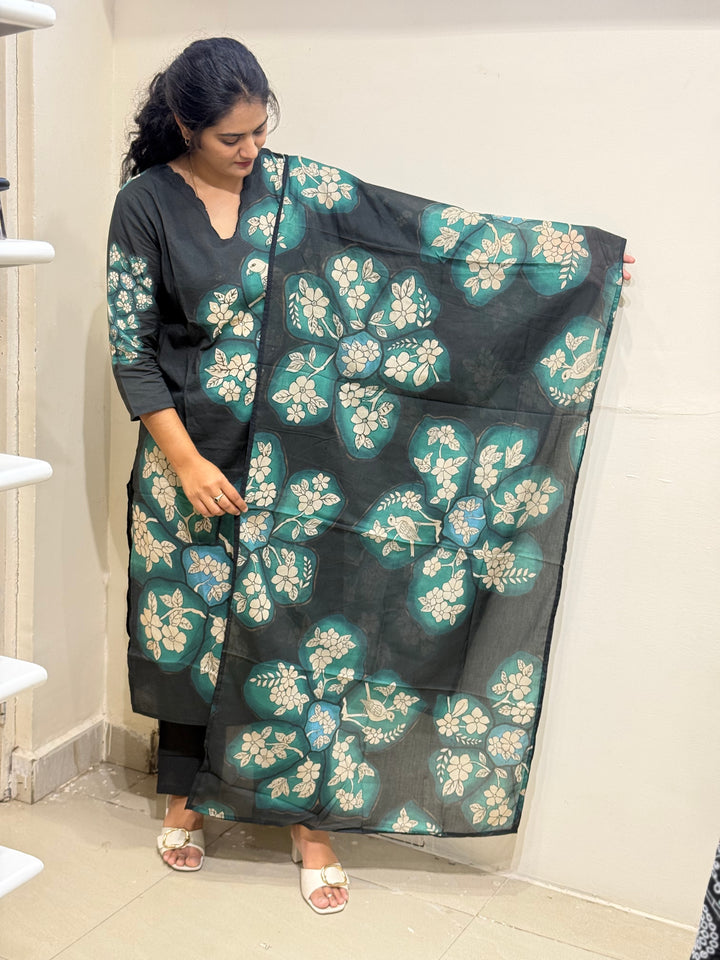 60-60 Cotton Printed 3 Pc Kurta Sets – Premium Soft Collection | R163