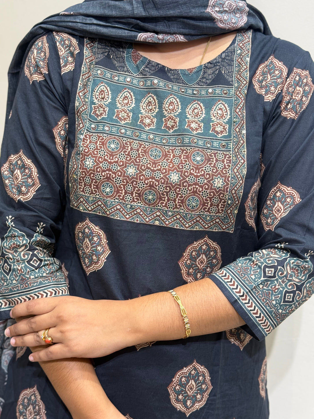 60-60 Cotton Printed 3 Pc Kurta Sets – Premium Soft Collection | R163