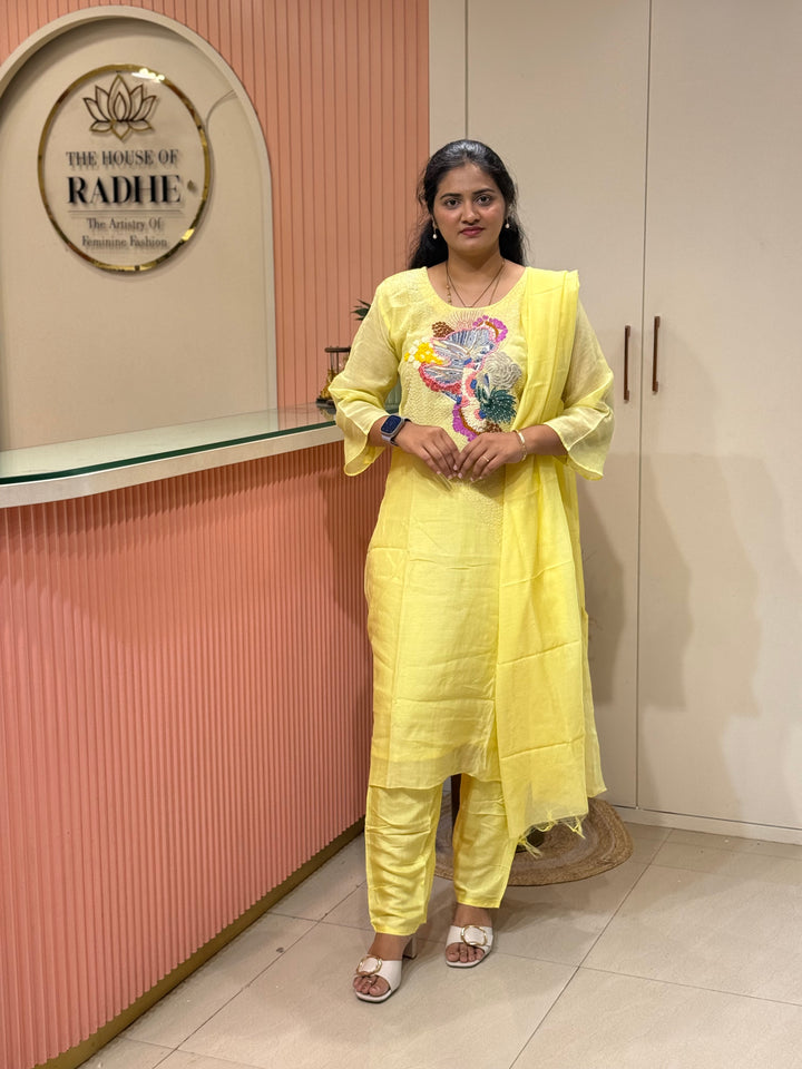 Pure Banarasi Mul Chanderi 3 Pcs Kurti set and Hand Embroidery work| R218