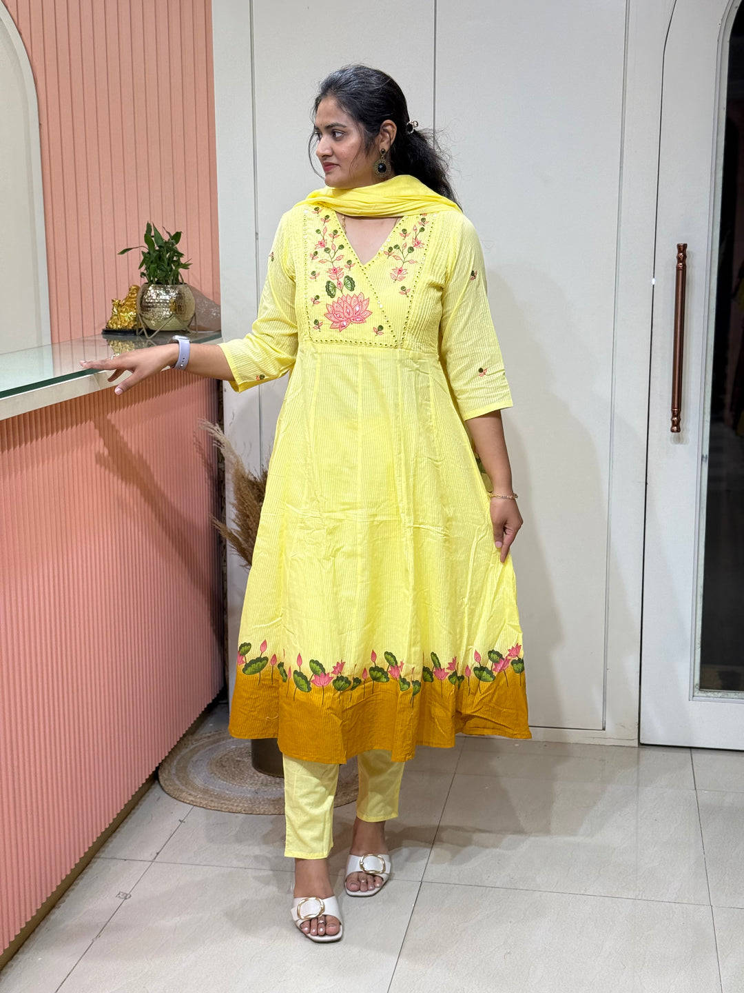 Mulmul Cotton with Brush Paint Collection (Cotton Lining )| R164