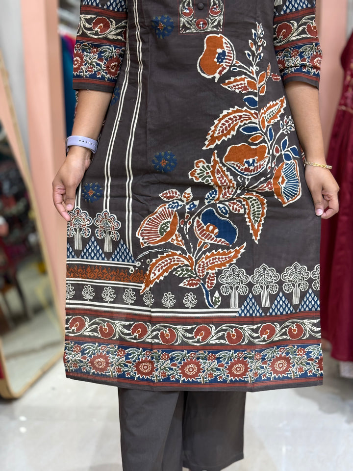 60-60 Cotton 3 Pc Kurta Set | R156