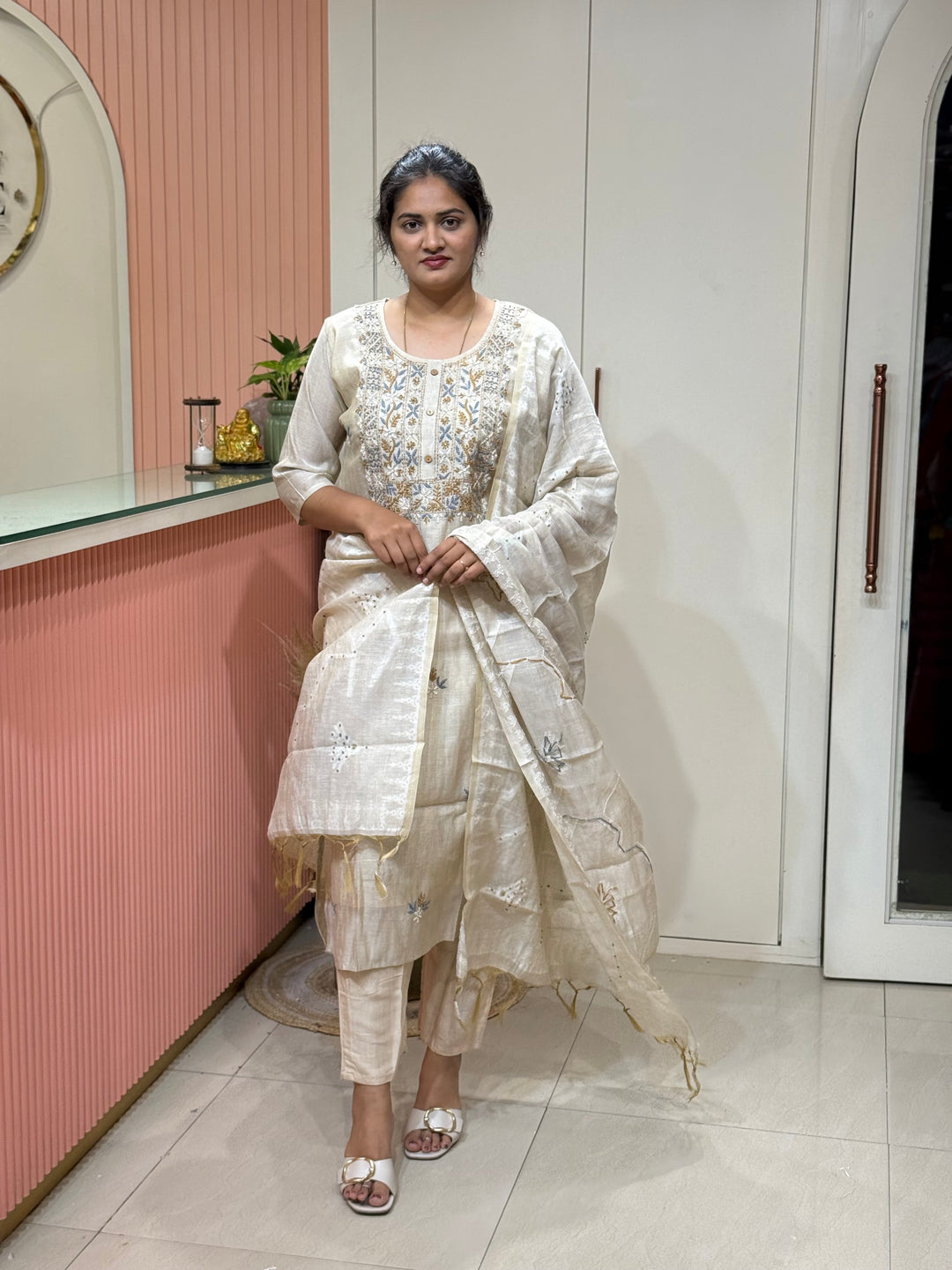Pure Jamdani Collection with full Length Dupatta and Hand embroidery work (Cotton Lining )| R211