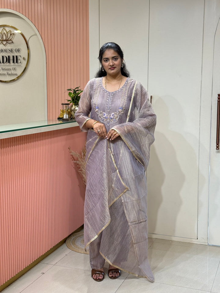 Premium Shimmer Crush Tissue Fabric (salsa) with Handwork 𝗦𝘂𝗶𝘁 𝗔𝗿𝗿𝗶𝘃𝗲𝗱 ( Cotton Lining )| R148