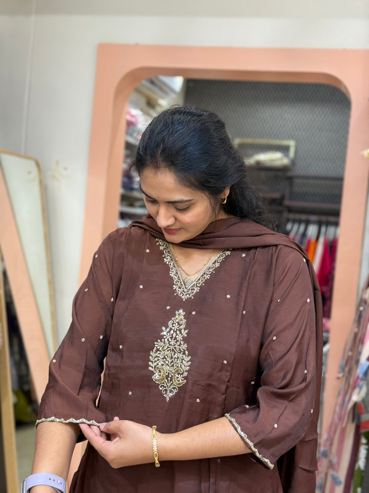Mul Chanderi Silk 3 Pc Kurta Set | Party Wear| R138