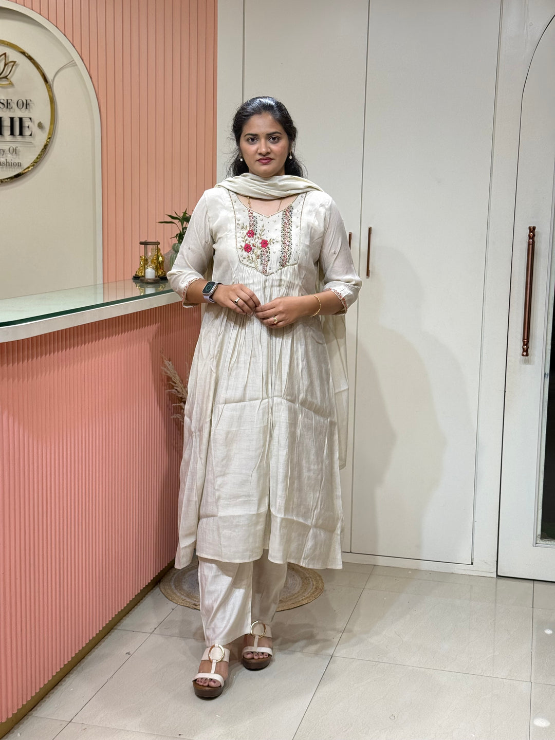 Coral Mul Chanderi Collection Semi Party Wear (Cut Dana &amp; bead Work)| R208