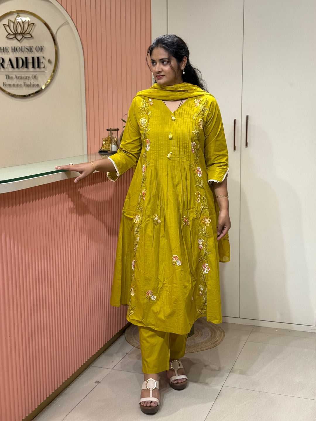 Premium Heavy Cotton Handwork Collection with Organza Dupatta (Cotton Lining )| R224