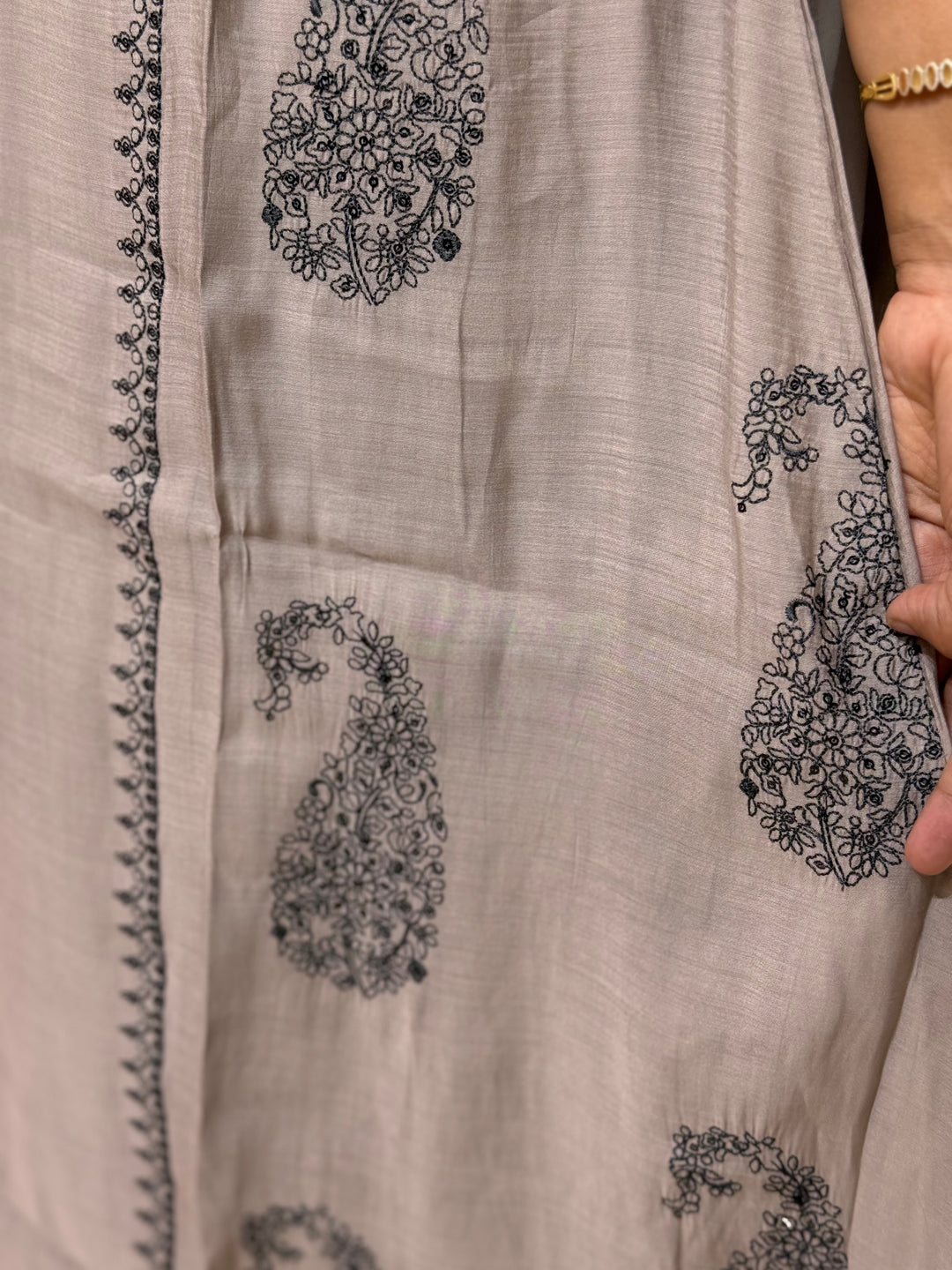 Mul Chanderi with Embroidery work (Cotton Lining) | R138