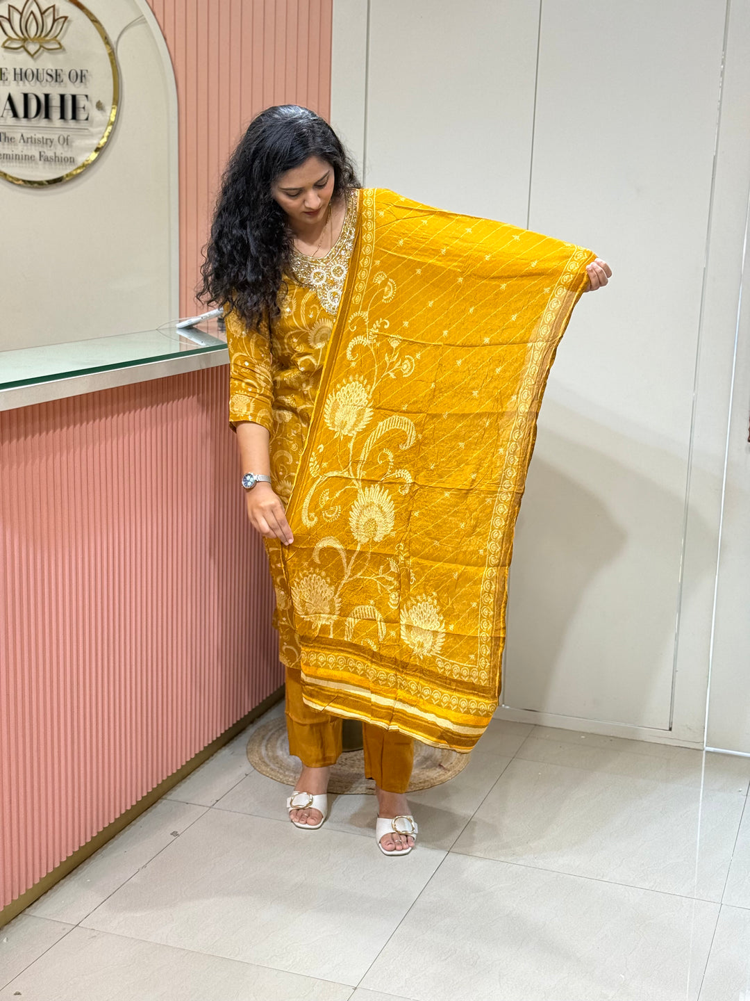 Pure Chinon Collection with Handwork(Cotton Lining )| R217