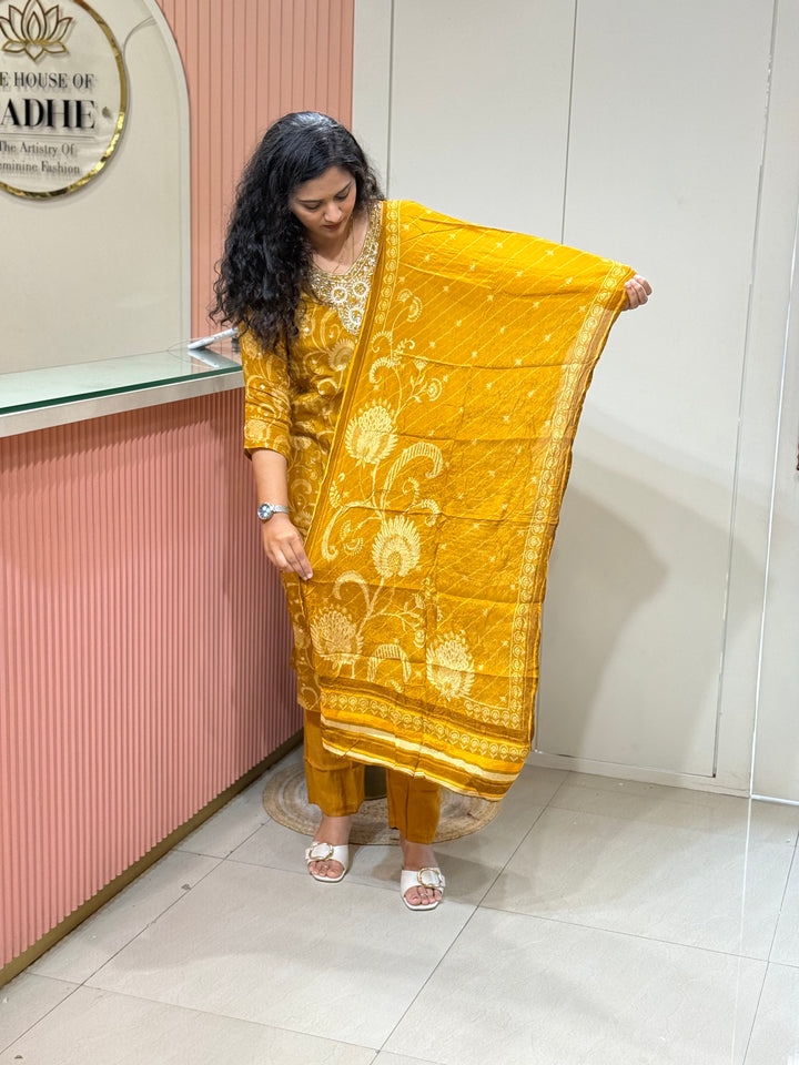 Pure Chinon Collection with Handwork(Cotton Lining )| R217