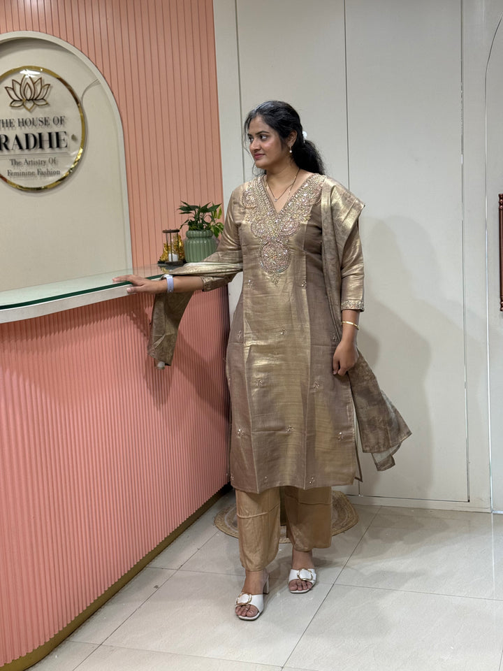 Kanjivaram Tissue Collection | Handwork Yoke | Full-Length Dupatta | R228