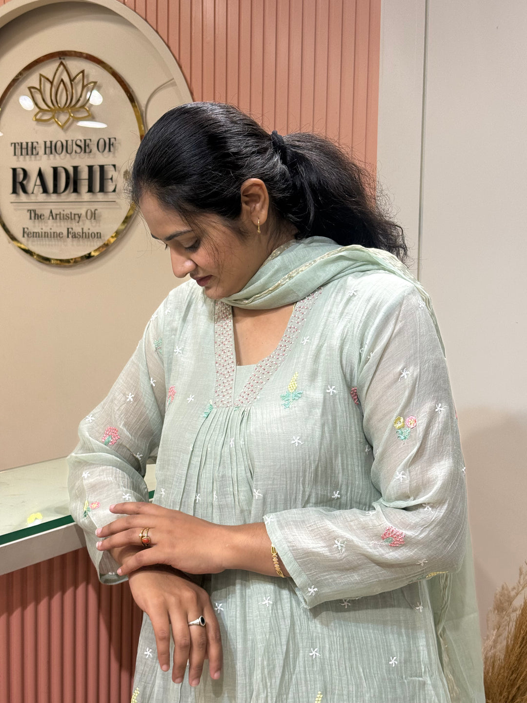 𝗘𝘅𝗰𝗹𝘂𝘀𝗶𝘃𝗲 𝗕𝗮𝗻𝗮𝗿𝗮𝘀𝗶 𝗠𝘂𝗹 𝗖𝗵𝗮𝗻𝗱𝗲𝗿𝗶 𝗖𝗼𝗹𝗹𝗲𝗰𝘁𝗶𝗼𝗻 | R218