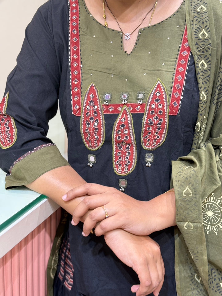 Cotton Collection with Patch Work (Print Dupatta) | R210