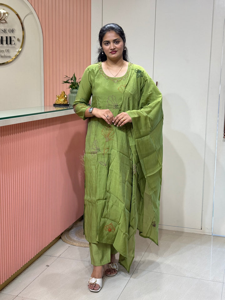Mul Chanderi Collection with Floral Work | R226