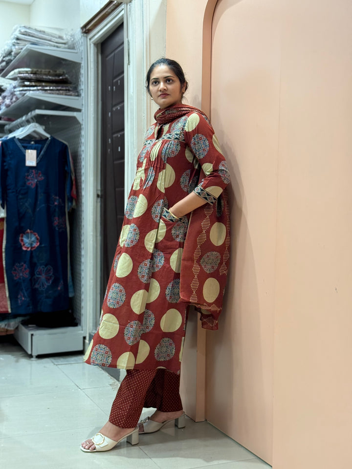 Pure 60-60 Cotton 3 Pc Collection With Polka Dot Palazzo| R182