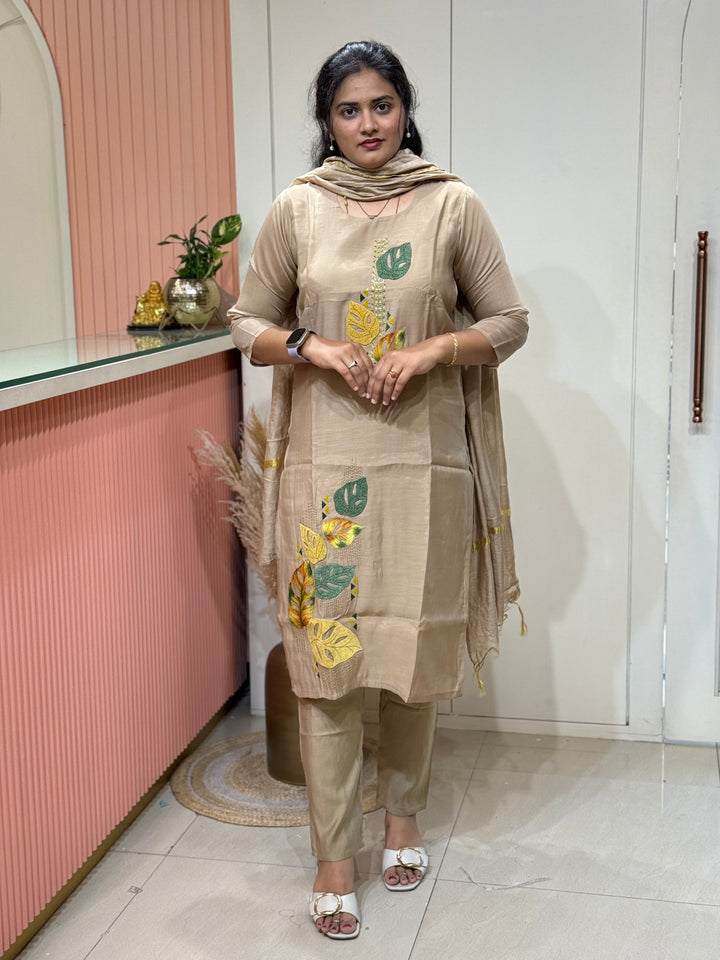 Mul Chanderi Collection | R223