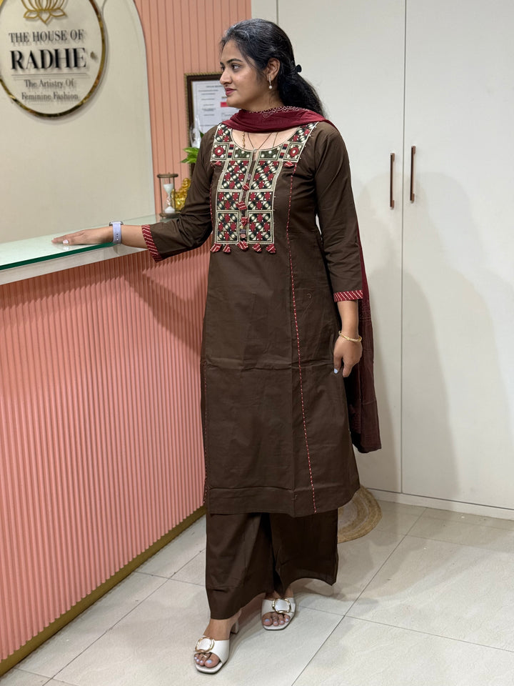 Cotton Patch work Collection with A Line Pattern | R230