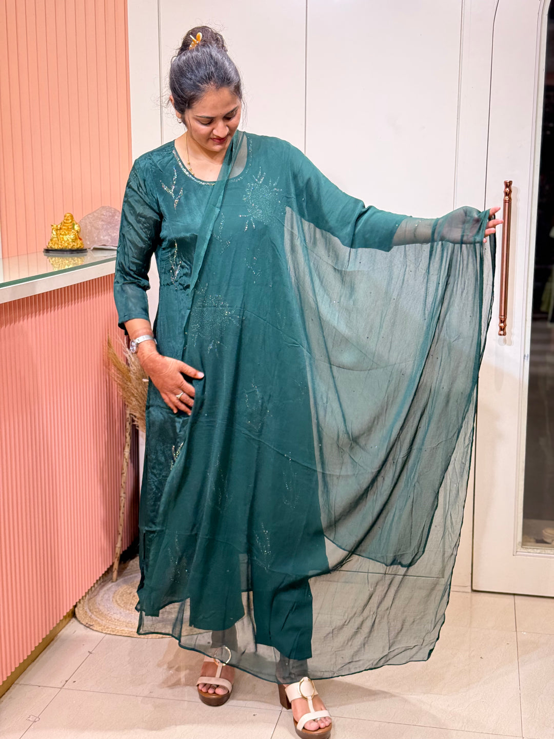 Pure Chinnon Premium 3 Pc Collection – Heavy Handwork Party Wear | R177