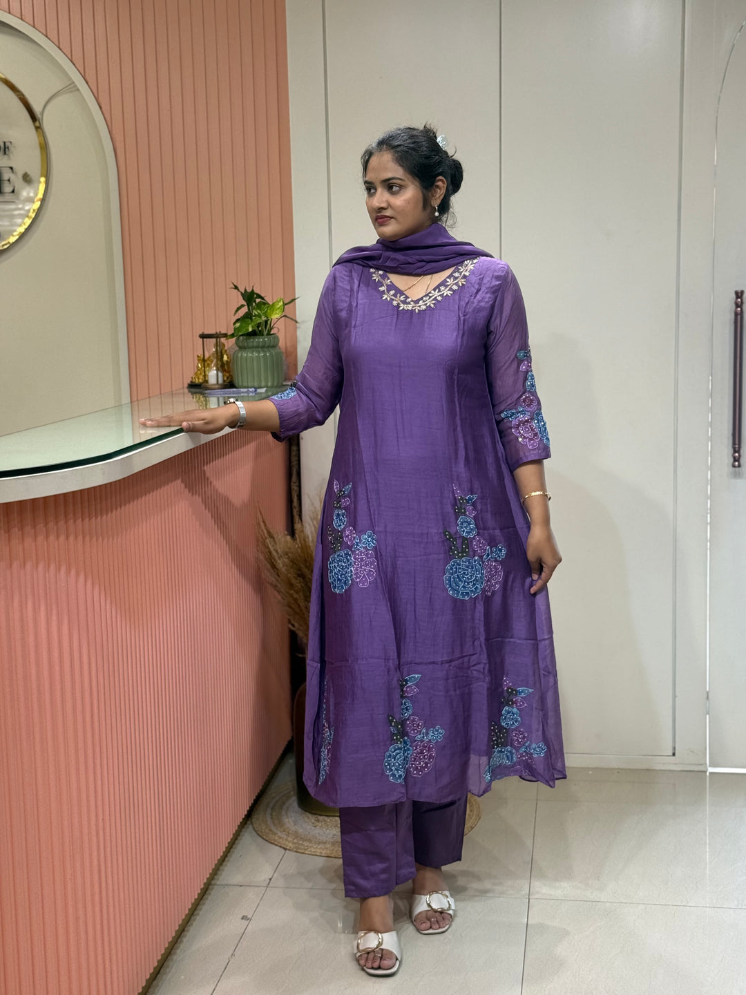 Pure Banarasi Mul Chanderi 3 Pcs Kurti set | R218
