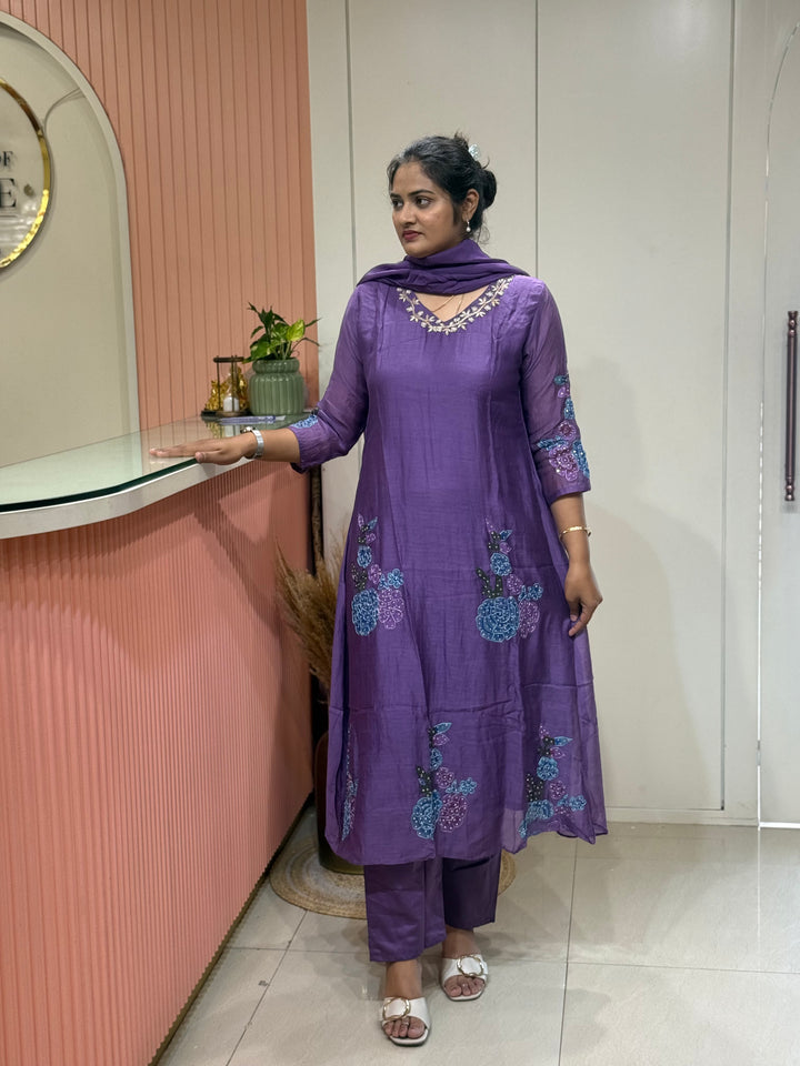 Pure Banarasi Mul Chanderi 3 Pcs Kurti set | R218