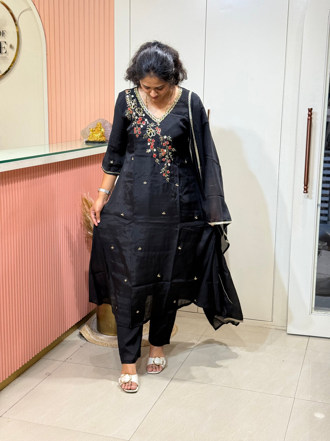 S Mul Chanderi 3 Pc Kurta Set | Semi Party Wear (New Arrivals )| R138