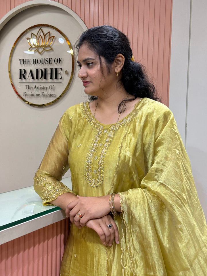𝗛𝗲𝗮𝘃𝘆 𝗛𝗮𝗻𝗱 𝗘𝗺𝗯𝗿𝗼𝗶𝗱𝗲𝗿𝗲𝗱 𝗖𝗿𝘂𝘀𝗵 𝗧𝗶𝘀𝘀𝘂𝗲 𝗦𝘂𝗶𝘁 𝗔𝗿𝗿𝗶𝘃𝗲𝗱 | R148