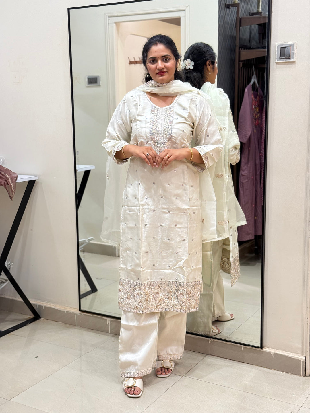 Budget-Friendly Roman Gloss Party Wear Collection | RADHE48