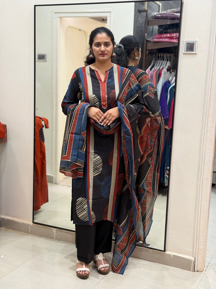 Trending Cotton 3 Pcs Kurta Set for Women Summer Collection |RADHE99