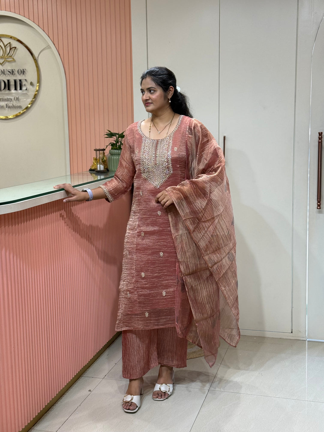 Shimmer Crush Tissue Fabric (salsa) with Handwork 𝗦𝘂𝗶𝘁 𝗔𝗿𝗿𝗶𝘃𝗲𝗱 | R148