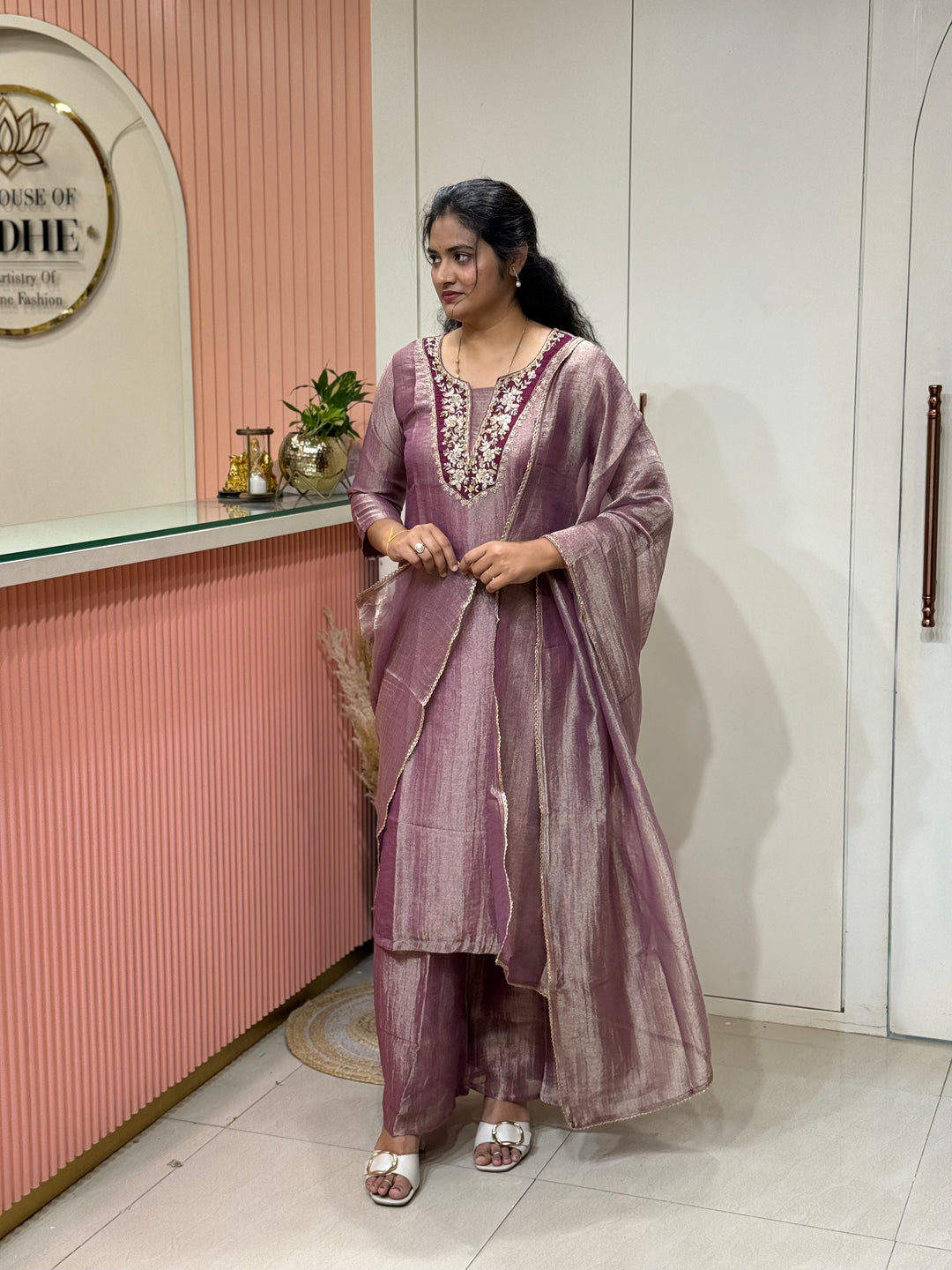 Pure Shimmer Tissue with Handwork (Cotton Lining) | R223