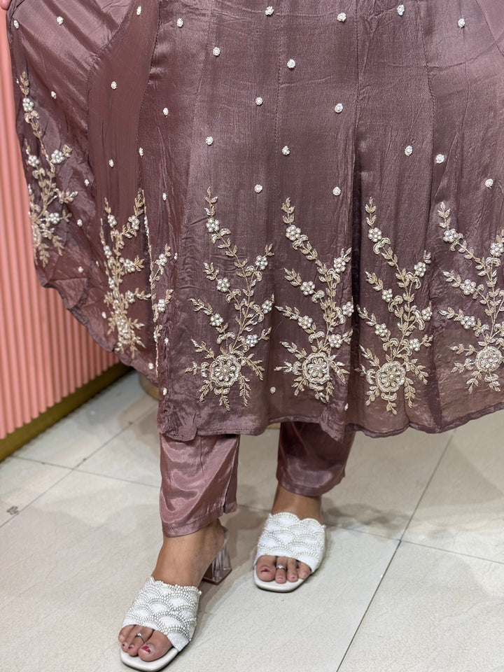 Pure Chinon Collection with Handwork | R177