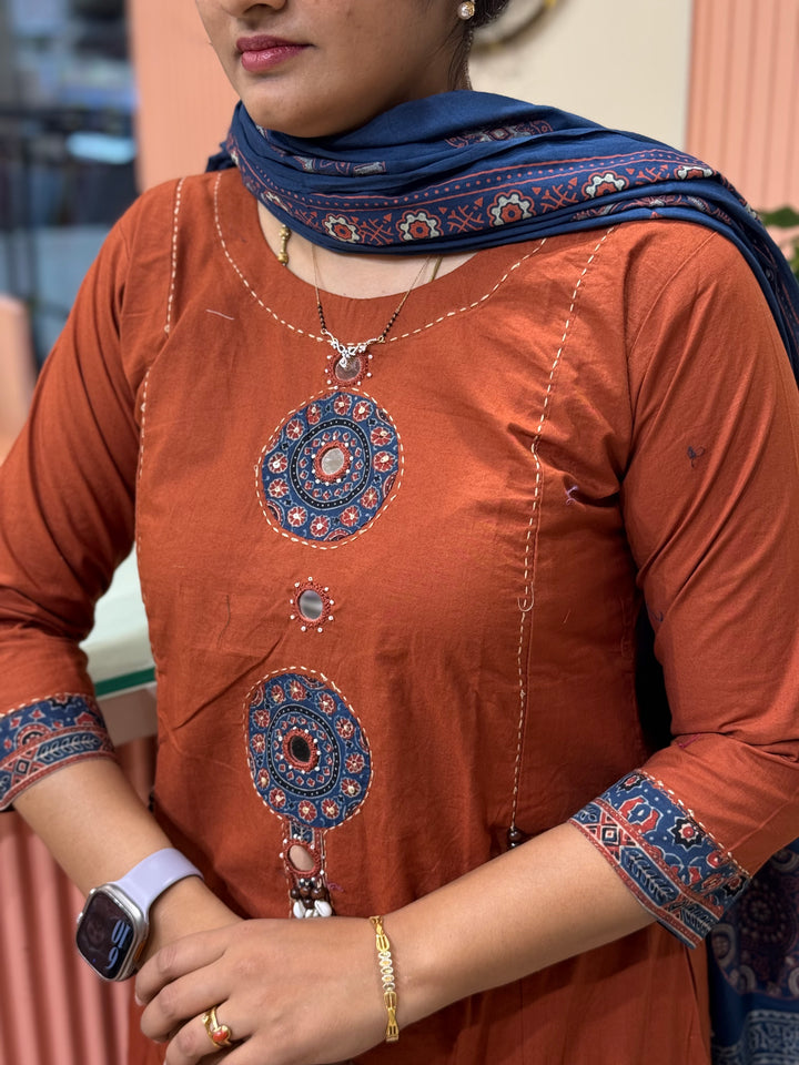 Pure Cotton Geometrical Pattern Collection | R210